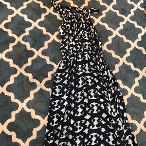 Tolani b&w maxi dress aztec boho lightweight